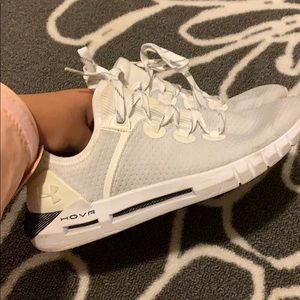 Under Armour HOVR SHOES